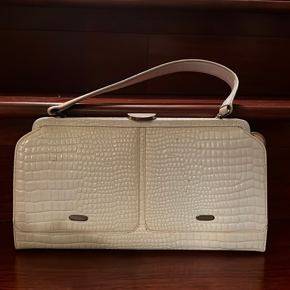 Vintage shoulder bag (white crocodile pattern)